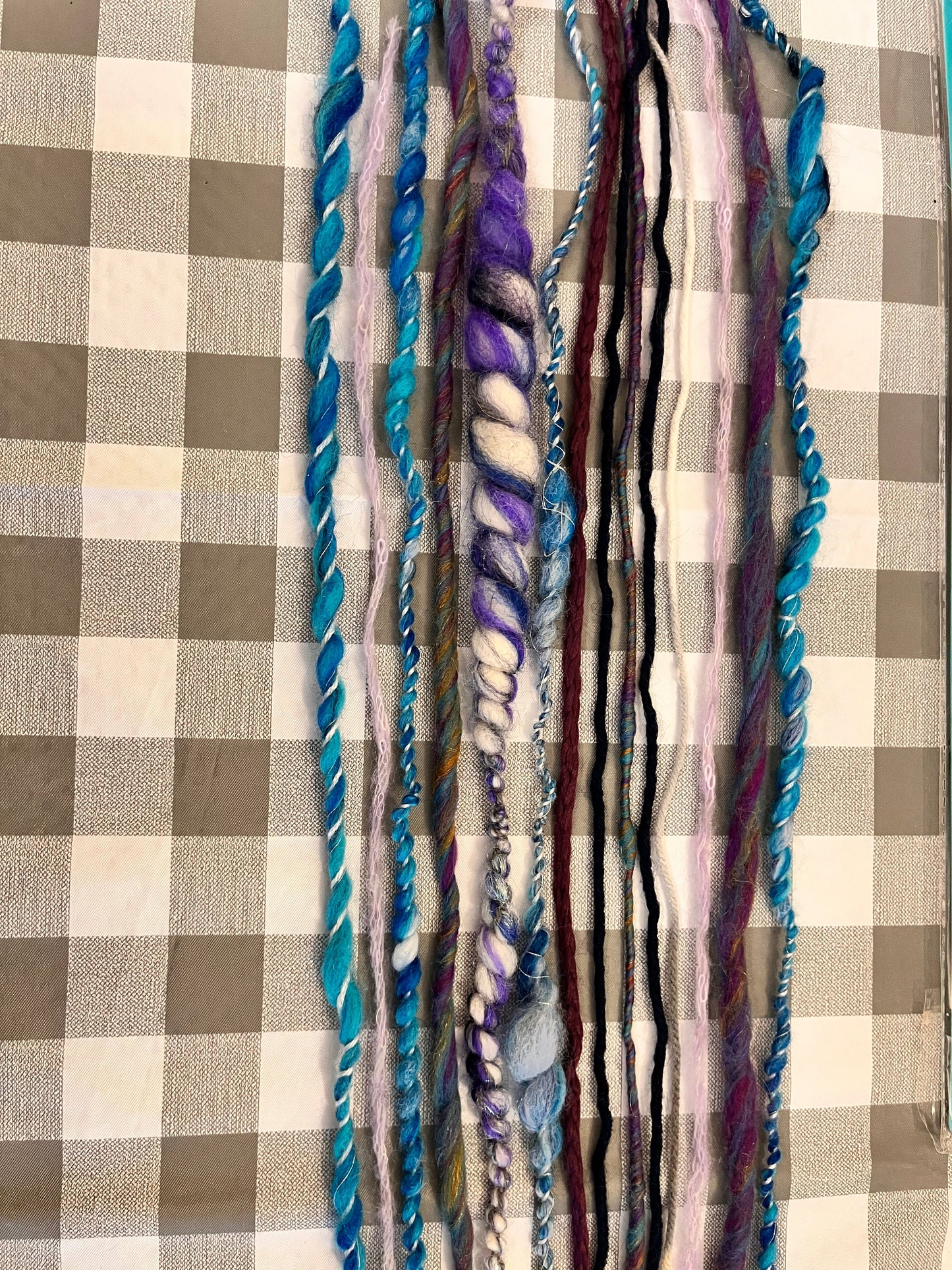 Yarn bundles - 14 meters